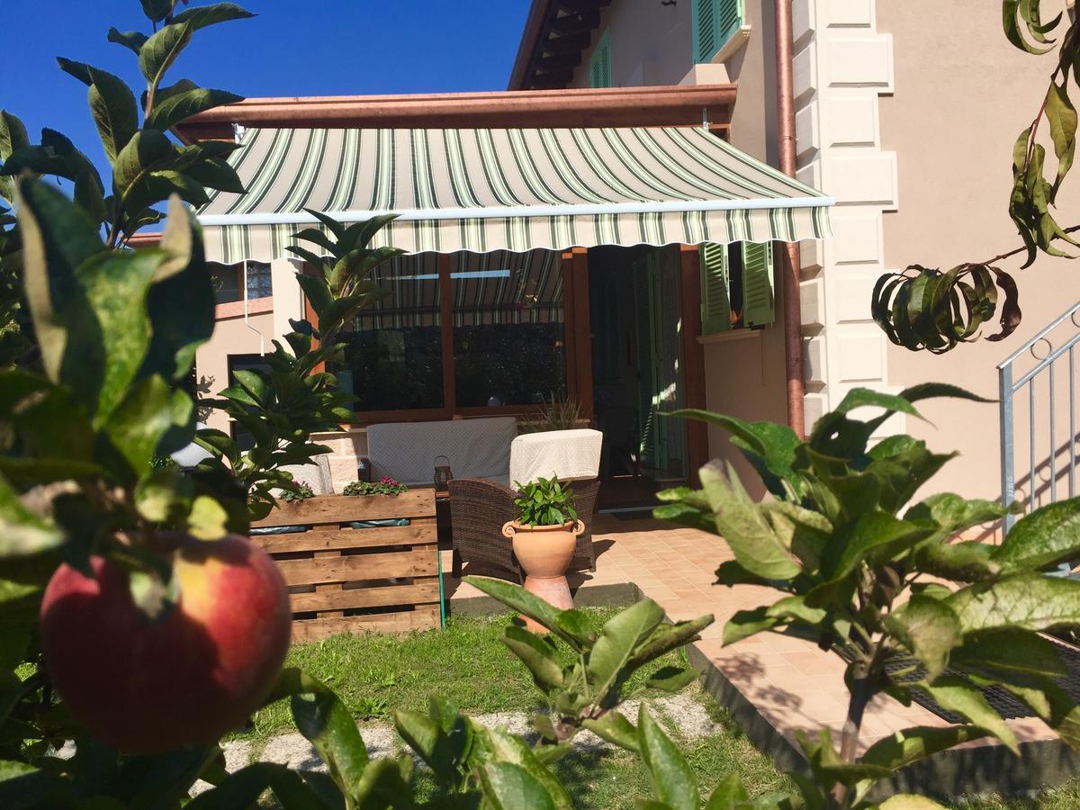 Bed and Breakfast Bba2Passi Marina di Massa Exteriér fotografie
